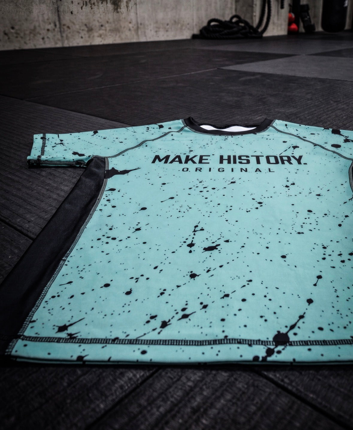 MAKE HISTORY: MINT CARIOCA TOP